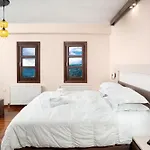 Erofili &
