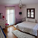 Hotel Erofili & 3*