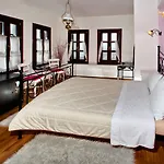 Otel Erofili & 3*