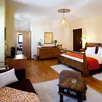 Erofili & Hotel 3*