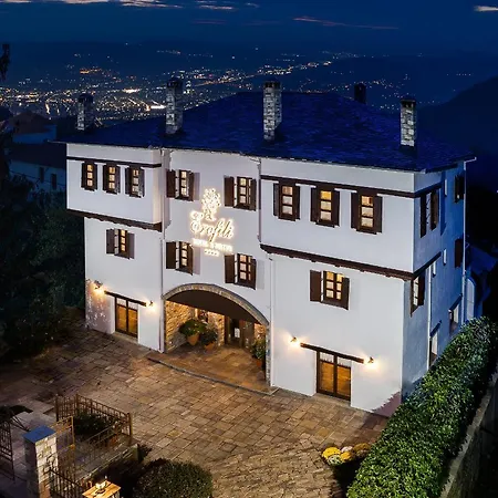 Hotel Erofili & 3*