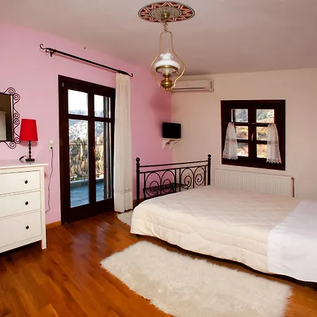 Erofili & 3* Портария