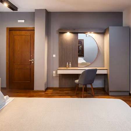 Hotel Erofili & 3*