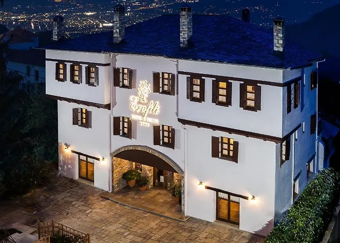 Отель Erofili & 3*