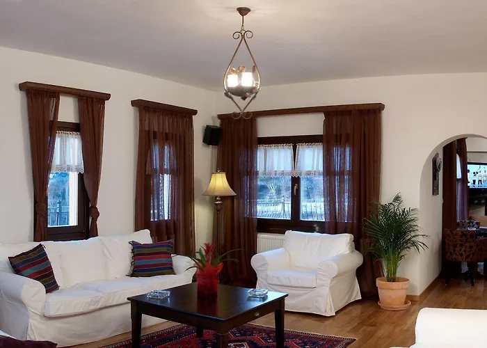 Erofili & Отель Портария